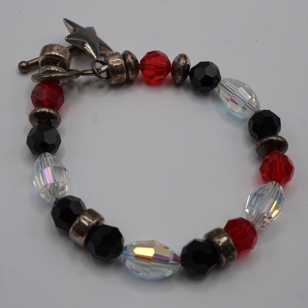 Sterling Silver Star Toggle Bracelet Red Black Iridescent Glass Beads 8 Inch